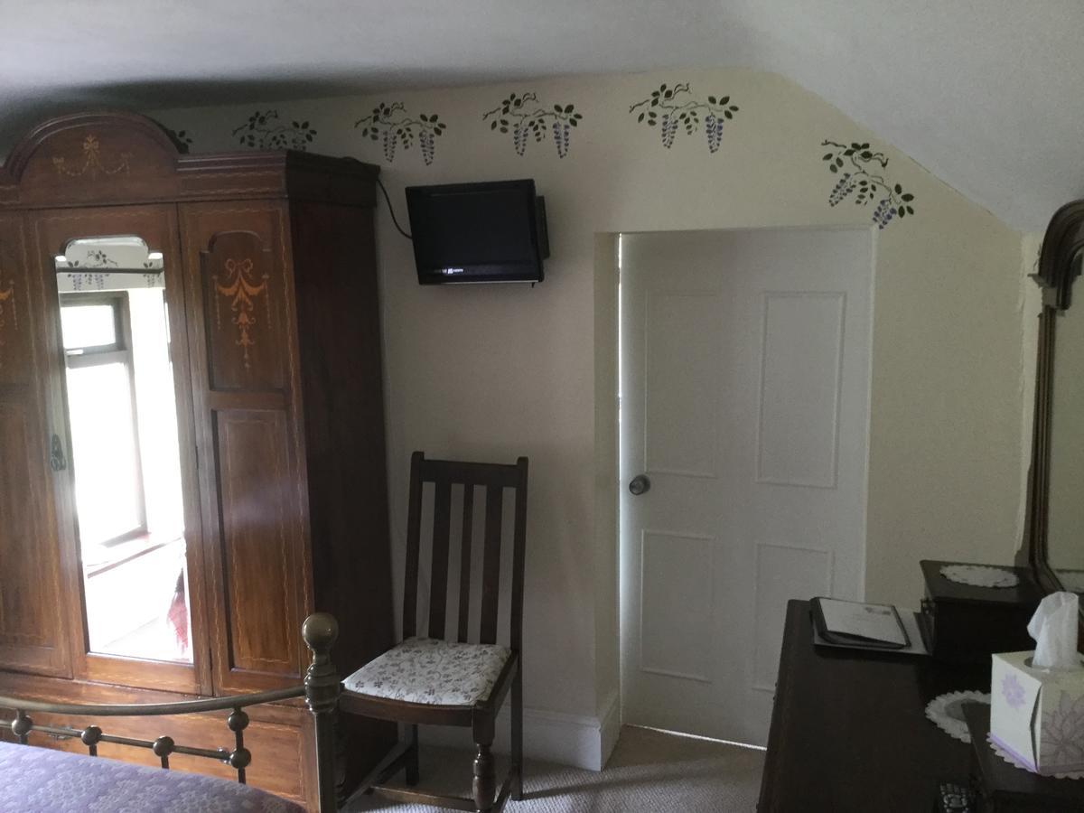 Celyn Villa Bed And Breakfast Holywell  Εξωτερικό φωτογραφία