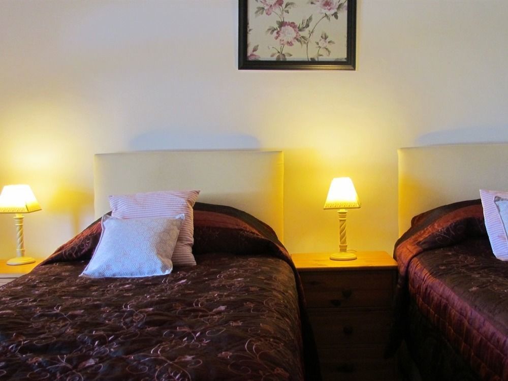 Celyn Villa Bed And Breakfast Holywell  Εξωτερικό φωτογραφία